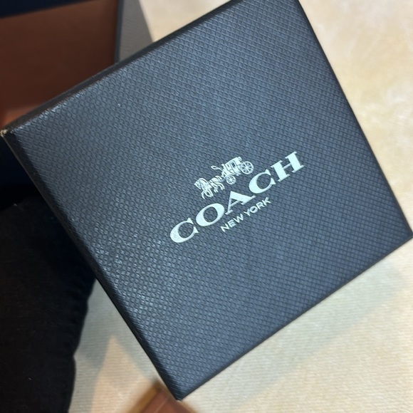 Coach Tristan Mother of Pearl Dial Watch - Picture 3 of 7